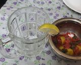 A picture of step 3 of Fresh strawberry and strawberry crushed mojito.