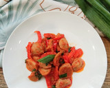 Foto langkah ke 2 dari resep Tumis Bakso Bumbu Merah.