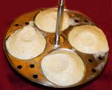 A picture of step 4 of Pearl millet (bajra in Hindi, kambu in Tamil) Idli.