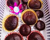 A picture of step 7 of Chocolate Cupcakes.