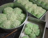 Foto langkah ke 3 dari resep Roti sobek.