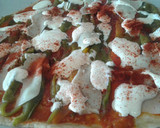 Foto del paso 4 de la receta: Pizza española con queso manchego
