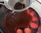 Foto langkah ke 4 dari resep Puding coklat strawberry jelly.