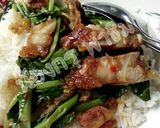 รูปขั้นตอนการทำที่ 6 ของ ผัดคะน้าหมูกรอบ😁🍴