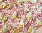Foto del paso 9 de la receta: Pizza de alcachofas, jamón y rúcula