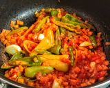 Foto del paso 5 de la receta: SUDAO de MERLUZA🐟, sobre Cama de Pasta Saborizada...!