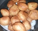 A picture of step 5 of Milky Puff Puff.