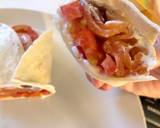 Foto del paso 3 de la receta: Wrap de salmón ahumado y aguacate