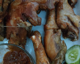 Foto langkah ke 4 dari resep Ayam Goreng Bumbu Ayam Pop.