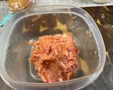 A picture of step 8 of BBQ Pork n’ Cheddar Burger.