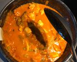 Une image de l'étape 3 de Poulet sauce tomate 🥫.