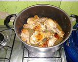 Foto del paso 4 de la receta: Pollo a la naranja con fideo a la manteca