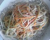 Tejszínes-cukkinis spagetti recept fázis 6 fotója