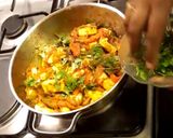 A picture of step 13 of Paneer Jalfrezi.