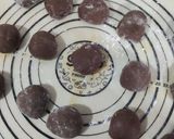 Foto langkah ke 5 dari resep Choco Truffle Mochi.