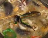 Foto langkah ke 6 dari resep Liwet Seafood.