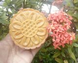 A picture of step 8 of Mung Bean Mooncakes.