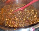 A picture of step 3 of Misal pav recipe.