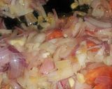 A picture of step 3 of Chicken Bhuna.