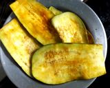 পোস্ত দিয়ে বেগুনি(Posto diye Beguni recipe in Bengali) রেসিপি ধাপ - 2 ছবি