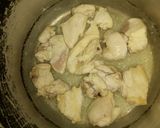 Foto del paso 4 de la receta: Pollo al escabeche con puré (práctico)