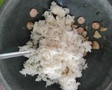 Foto langkah ke 9 dari resep Nasi Goreng Terasi Sosis & Bakso.