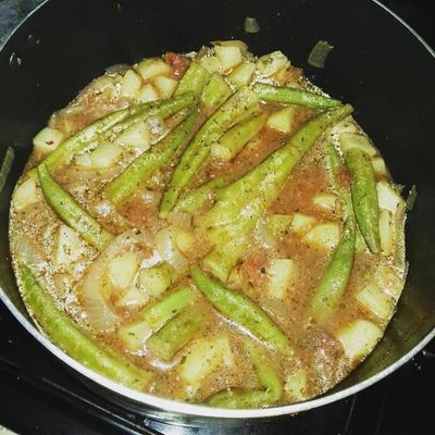 Bizga yoshlarni bering