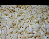 ભરેલાં લસણની સબ્જી (Stuffed Garlic Sabji recipe in Gujarati) રેસીપી સ્ટેપ1ફોટો