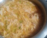 A picture of step 6 of Hot and sour soup.