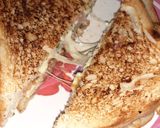 A picture of step 3 of Cheeze Sandwich.