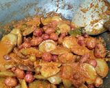 Foto langkah ke 5 dari resep Randang jengkol dan kentang merah.