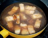 รูปขั้นตอนการทำที่ 1 ของ หมูสามชั้นสามรส