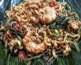 Foto langkah ke 5 dari resep Mie Kangkung Belacan.