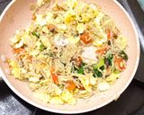 Foto langkah ke 6 dari resep Mie goreng telur MPASI 12 bulan +.