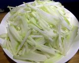 Hình bước làm 2 của món Xu hào xào chay