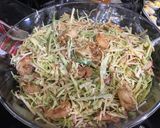 Foto del paso 5 de la receta: Ensalada de Repollo y Celery con Camarones