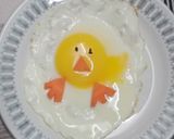 A picture of step 3 of Easter Half Fry Egg.