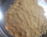 A picture of step 4 of Atta Gud Ladoo / Wheat Flour Jaggery Ladoo.