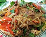 A picture of step 5 of Sliced beef, glass noodle in Szechuan chilli sauce 夫妻肺片.