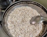 A picture of step 1 of Oats breakfast premix.