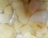A picture of step 1 of Tari wale Aloo.