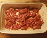 Une image de l'étape 1 de Boeuf Sauté aux Oignons.