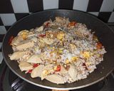 Foto langkah ke 4 dari resep Nasi Goreng Bakso simpel.