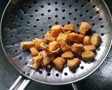 Foto langkah ke 2 dari resep Tumis Tauge Tahu Ikan Asin.