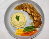 Foto langkah ke 7 dari resep Mashed Potato with Crispy Garlic Butter Chicken.