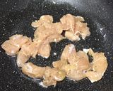 รูปขั้นตอนการทำที่ 4 ของ ไก่ผัดผักบุ้งจีน🐔