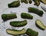 Foto del paso 1 de la receta: Pepinillos agridulces (en caliente)