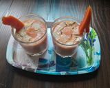A picture of step 4 of Sweet Papaya milk shake.