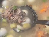 139. Sop daging makaroni puyuh