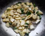 A picture of step 4 of Ratalu sabudana khichadi.